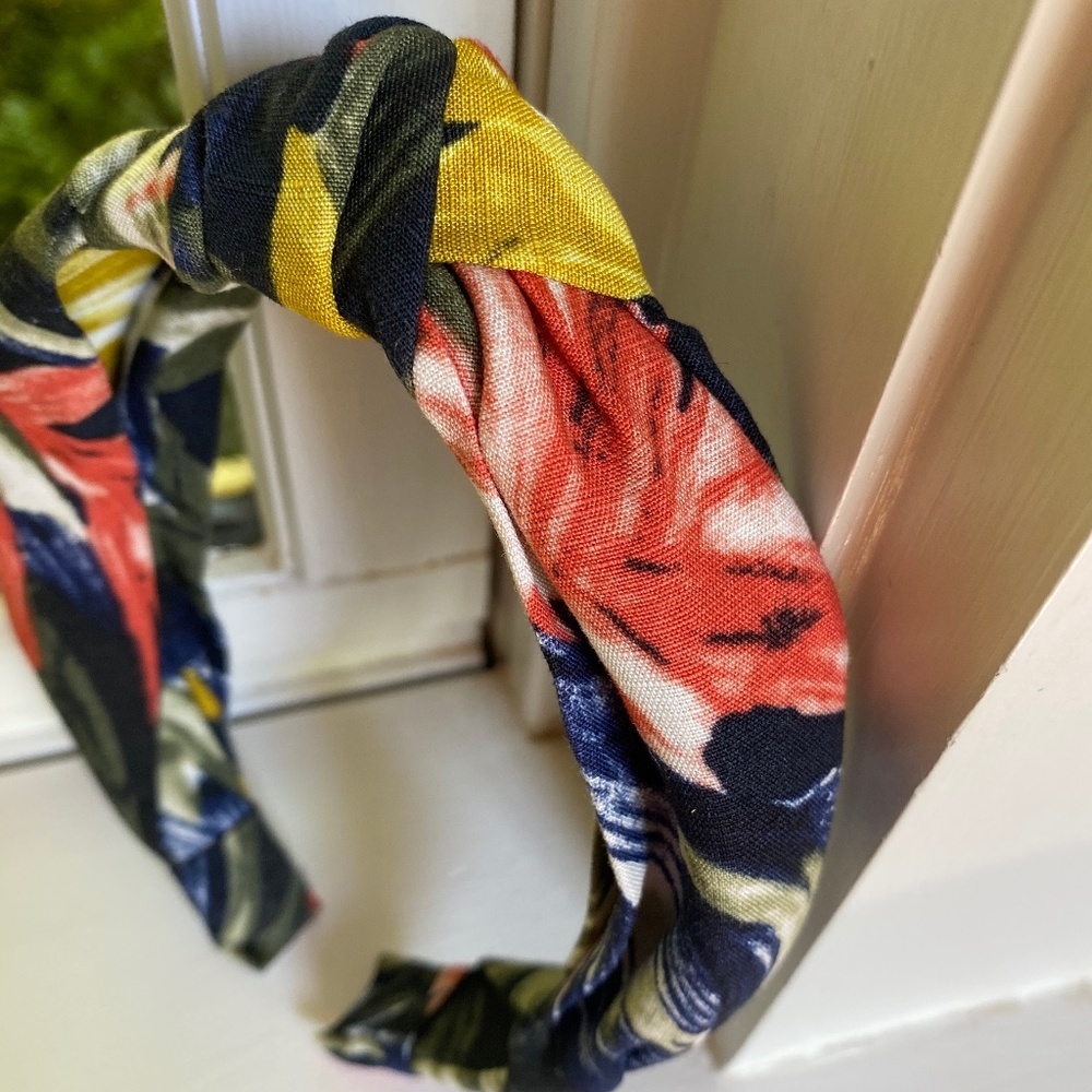 NWOT Anthropologie Blue Green Pink Yellow Tropical Floral  Knot  Headband - Picture 3 of 9